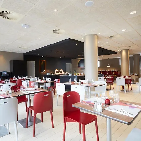 Campanile Lille Euralille-3